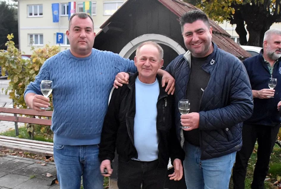 Graševina s Trga: Svečani završetak berbe u srcu Kutjeva na kojoj je za novog vincilira izabran Ante Paulić