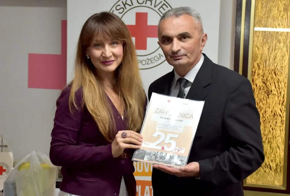 Prigodnom svečanošću i dodjelom priznanja Gradsko društvo Crvenog križa Požega obilježilo Dan dobrovoljnih darivatelja krvi.