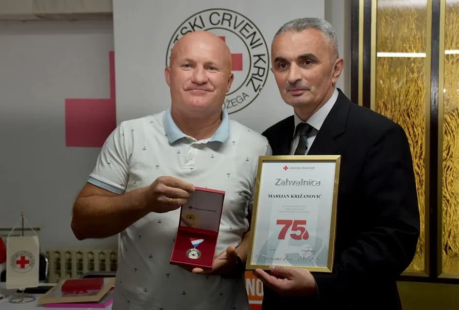 Prigodnom svečanošću i dodjelom priznanja Gradsko društvo Crvenog križa Požega obilježilo Dan dobrovoljnih darivatelja krvi.