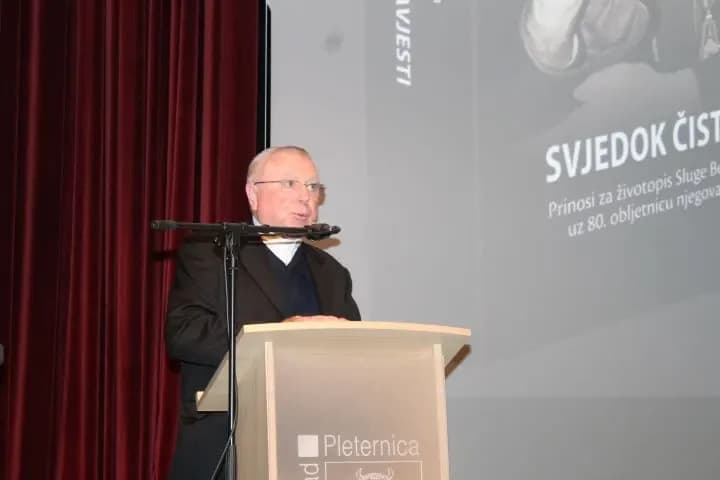 Večer duhovnosti i sjećanja: u Pleternici predstavljena knjiga mons. Jurja Batelje “Svjedok čiste savjesti”