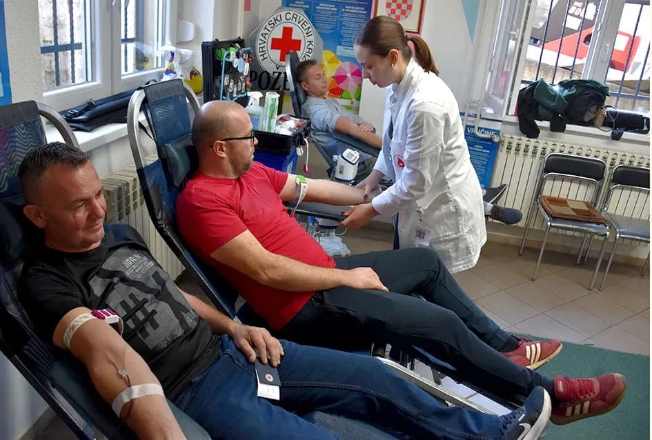 Plemenitost Požežana i žitelja iz Požeštine ponovno na djelu u akciji darivanja krvi