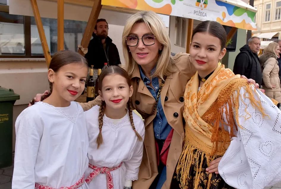 JESEN U POŽEGI: štandovi puni domaćih okusa i tradicionalno krštenje mošta