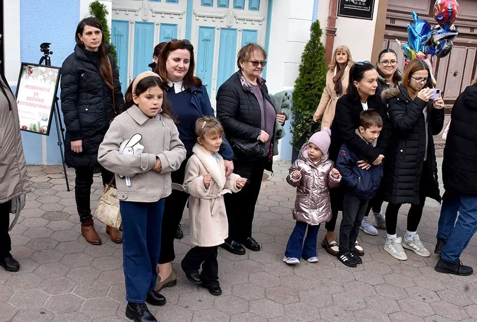 JESEN U POŽEGI: štandovi puni domaćih okusa i tradicionalno krštenje mošta
