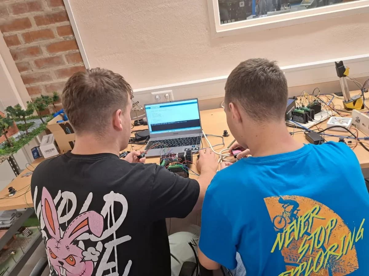 Mladi tehničari oduševili u Njemačkoj: Uspješno završena Erasmus+ mobilnost