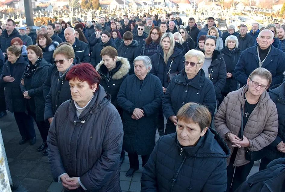 Posljednji pozdrav Krešimiru Bodegrajcu: Nebo je dobilo novu zvijezdu, Kutjevo izgubilo svoju dušu
