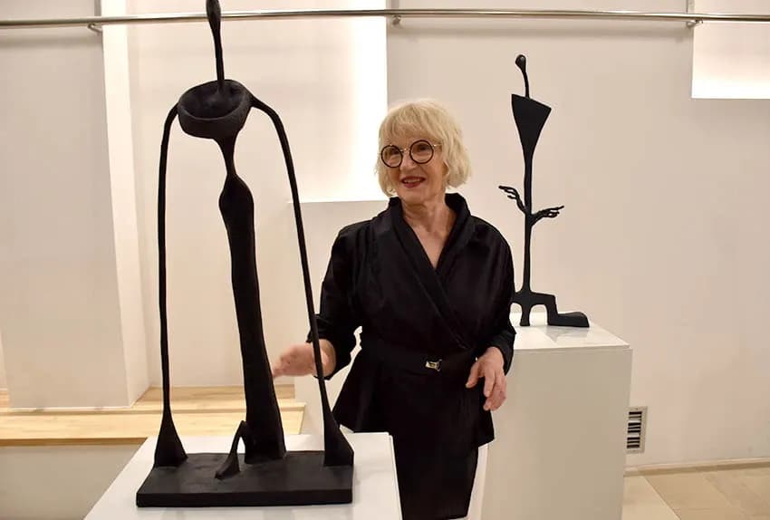 Požeška kiparica Tatjana Kostanjević osvaja Francusku: ’Violinist’ postavljen nedaleko Toulona, nakon što je postao simbol glazbe u Opatiji.