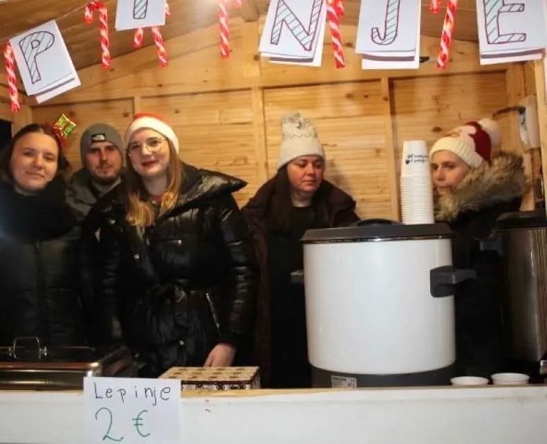 Bećarski šor ponovno ispunjen adventskim ugođajem