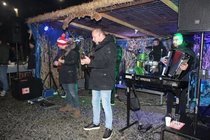 Bećarski šor ponovno ispunjen adventskim ugođajem
