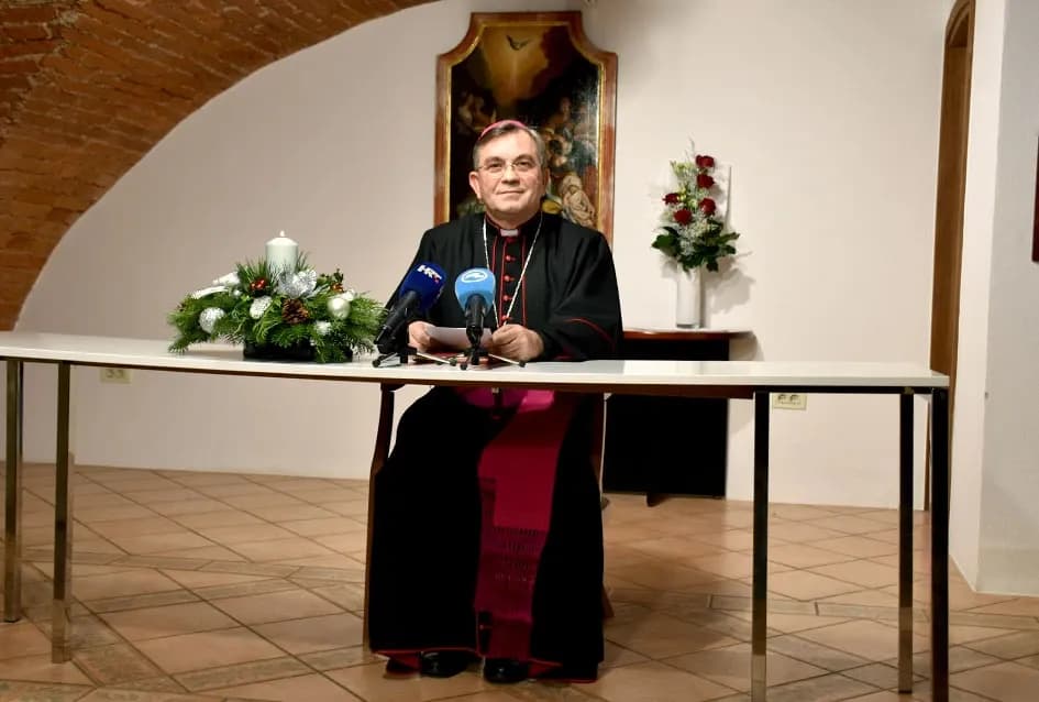 Susret biskupa Martinovića s novinarima i predstavljanje Božićne poruke
