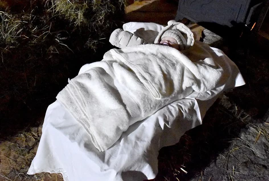 U Velikoj uprizorene žive jaslice uz snažnu humanitarnu poruku