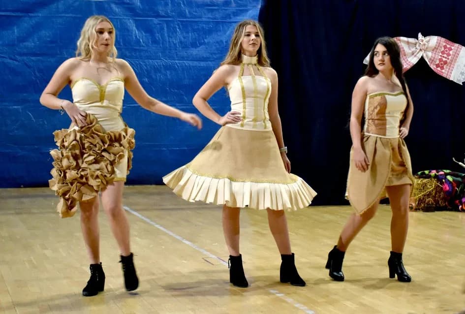 Tradicija u novom ruhu: Kako su požeške učenice modnu baštinu pretvorile u suvremeni glamur