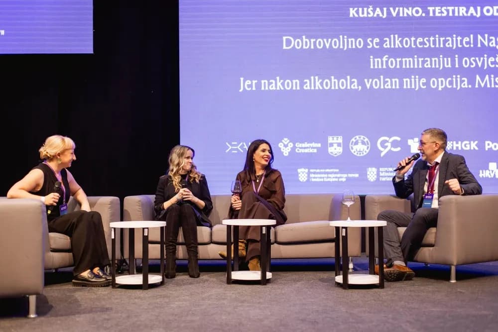 Vinari Požeštine izlažu na WineOS