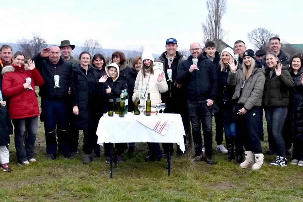 VINCEKOVO U LUKAČU: Od blagoslova na Jelkovcu do druženja kod vatrogasnog doma