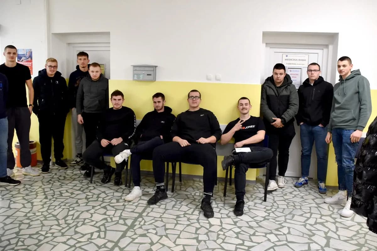 Put do vojničke odore vodi preko liječničkog pregleda: Generacija 2007. na testu sposobnosti u Požegi