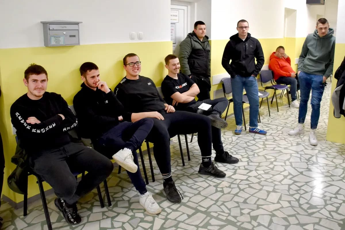 Put do vojničke odore vodi preko liječničkog pregleda: Generacija 2007. na testu sposobnosti u Požegi