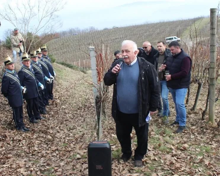 ’VINA MARKOTA’: Na Starcu proslavili Vincelovo uz blagoslov vinove loze, pjesmu i druženje