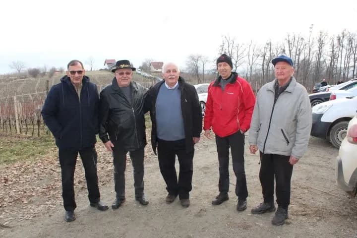 ’VINA MARKOTA’: Na Starcu proslavili Vincelovo uz blagoslov vinove loze, pjesmu i druženje