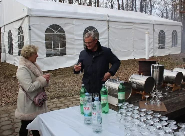 ’VINA MARKOTA’: Na Starcu proslavili Vincelovo uz blagoslov vinove loze, pjesmu i druženje