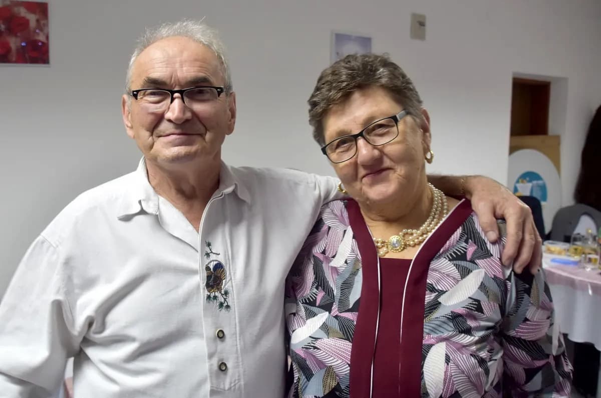 Velički umirovljenici pjesmom i plesom proslavili Marinje: Sedam slavljenica darivano za imendan