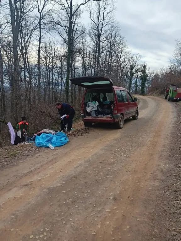 Mještani Škrtabutnika ogorčeni zbog loše ceste – sami poduzeli prve korake na poboljšanju