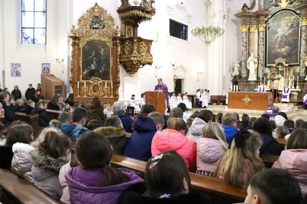 Pepelnica u požeškoj Katedrali