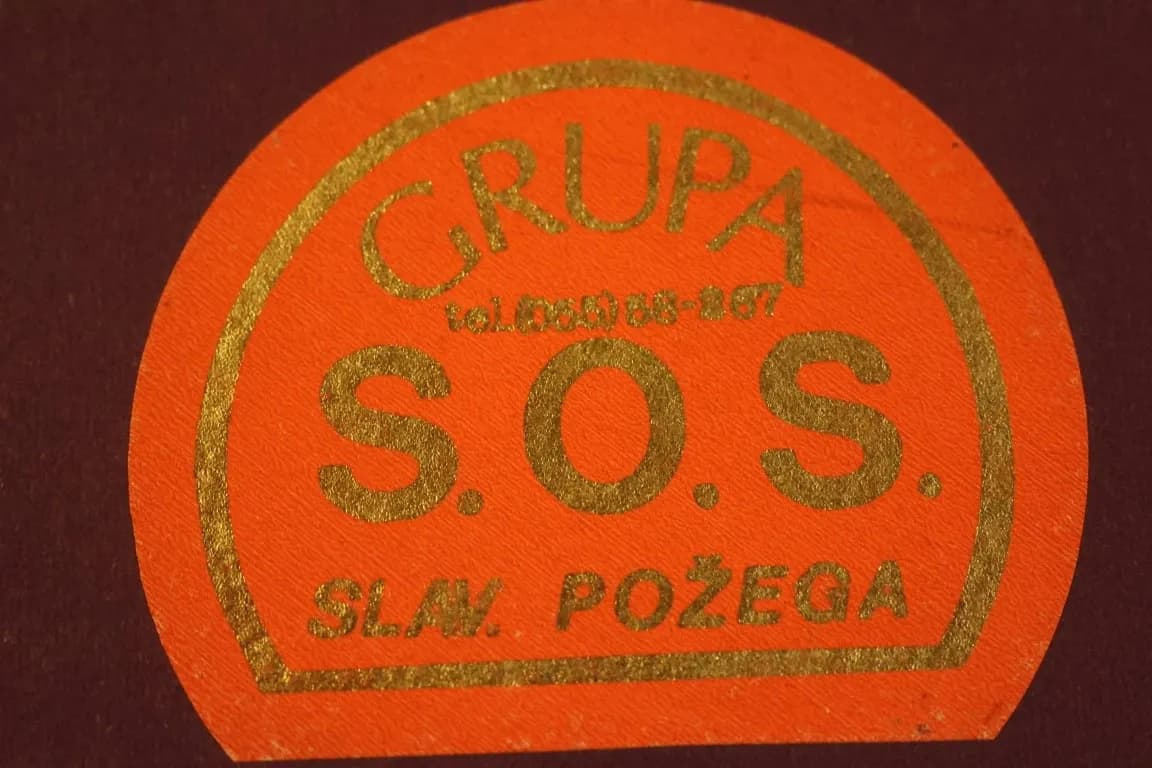 Nekad popularni svirači SOS ponovo na okupu - jednog ispratili u mirovinu