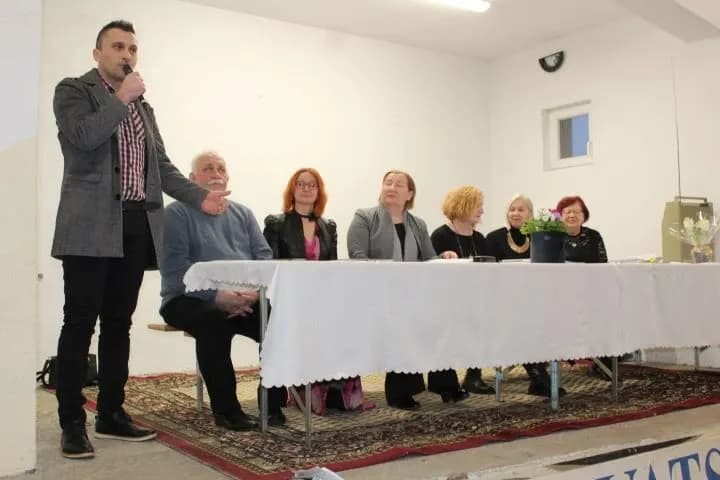 U Tekiću održana pjesnička večer za pamćenje