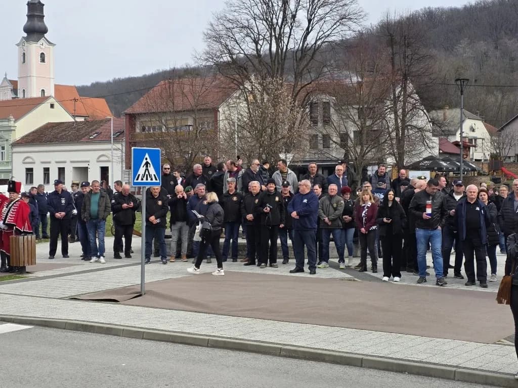 Tamo gdje su prvi stali u obranu domovine: 35 godina od povijesnih dana u Pakracu
