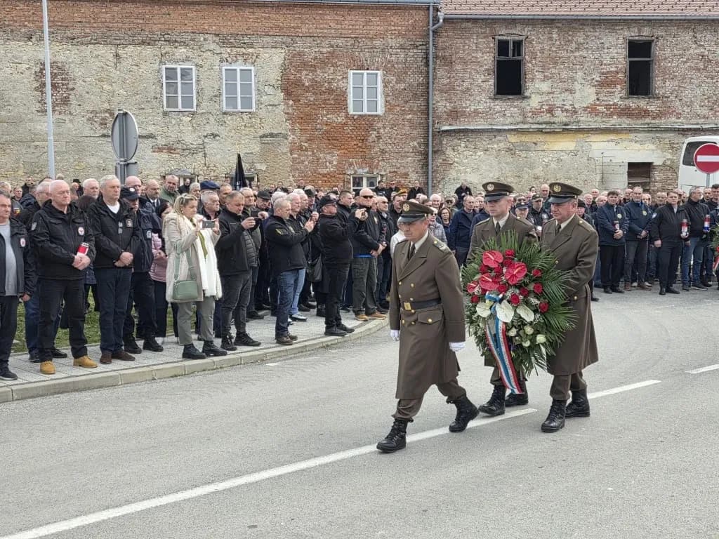 Tamo gdje su prvi stali u obranu domovine: 35 godina od povijesnih dana u Pakracu