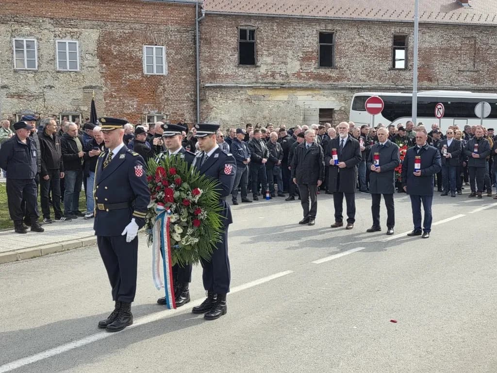Tamo gdje su prvi stali u obranu domovine: 35 godina od povijesnih dana u Pakracu