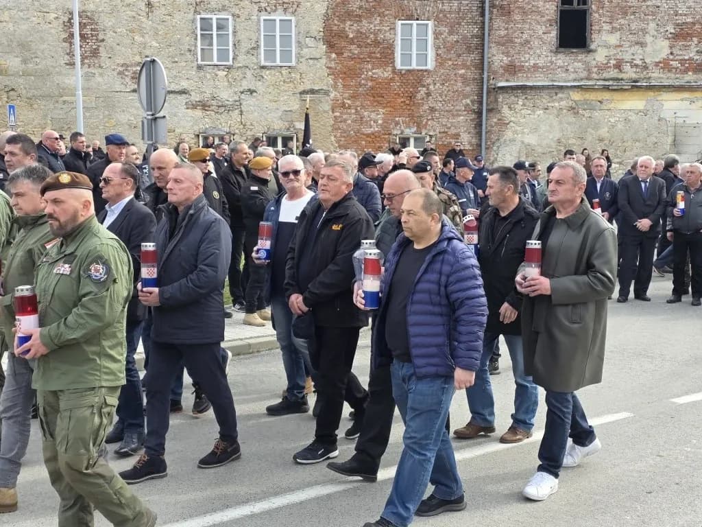 Tamo gdje su prvi stali u obranu domovine: 35 godina od povijesnih dana u Pakracu