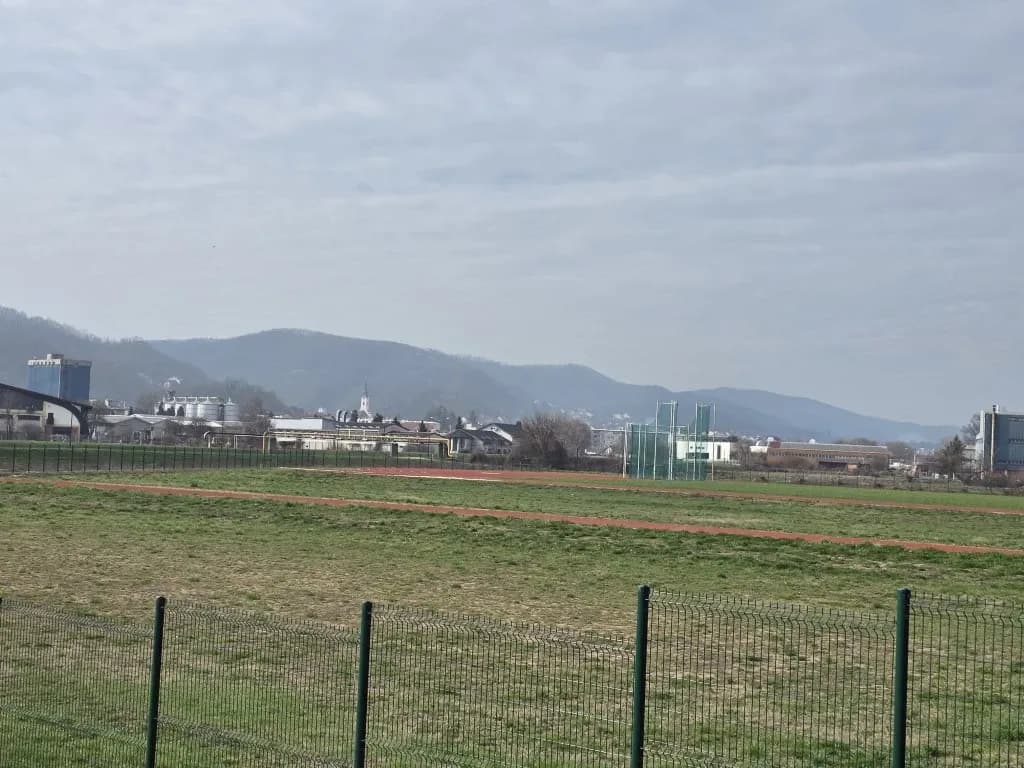 Atletski stadion – sramota gradonačelnika Miličevića!