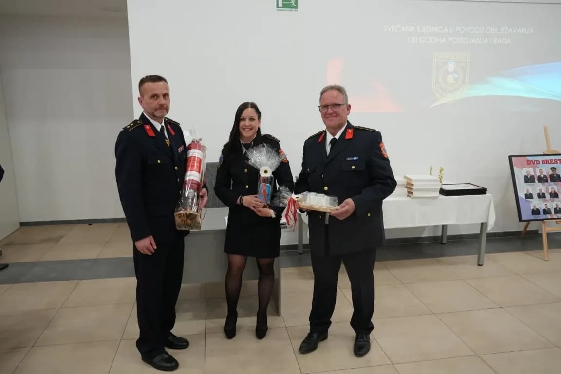 Primorci pristigli na slavlje brestovačkim vatrogascima