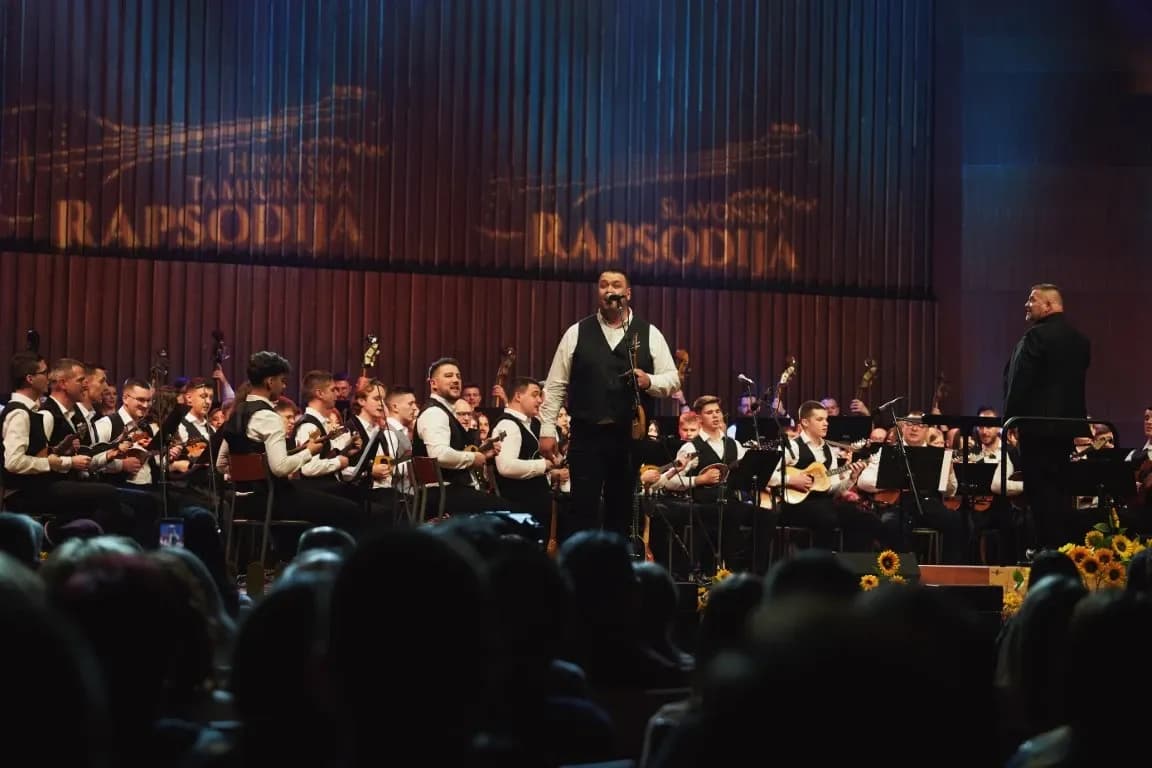 Slavonska rapsodija na dva koncerta okupila više od stotinu tamburaša - među njima i Požežani