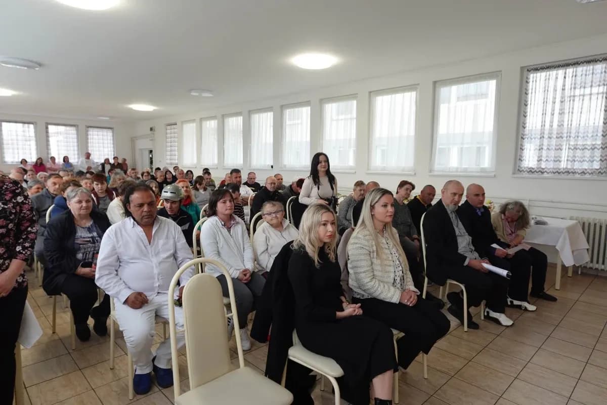 Biskup Ivo pohodio Dom za odrasle osobe u Ljeskovici