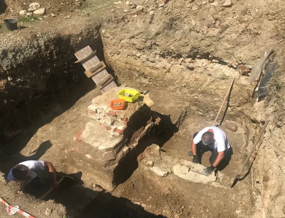 Arheološki zahvati na pet lokacija