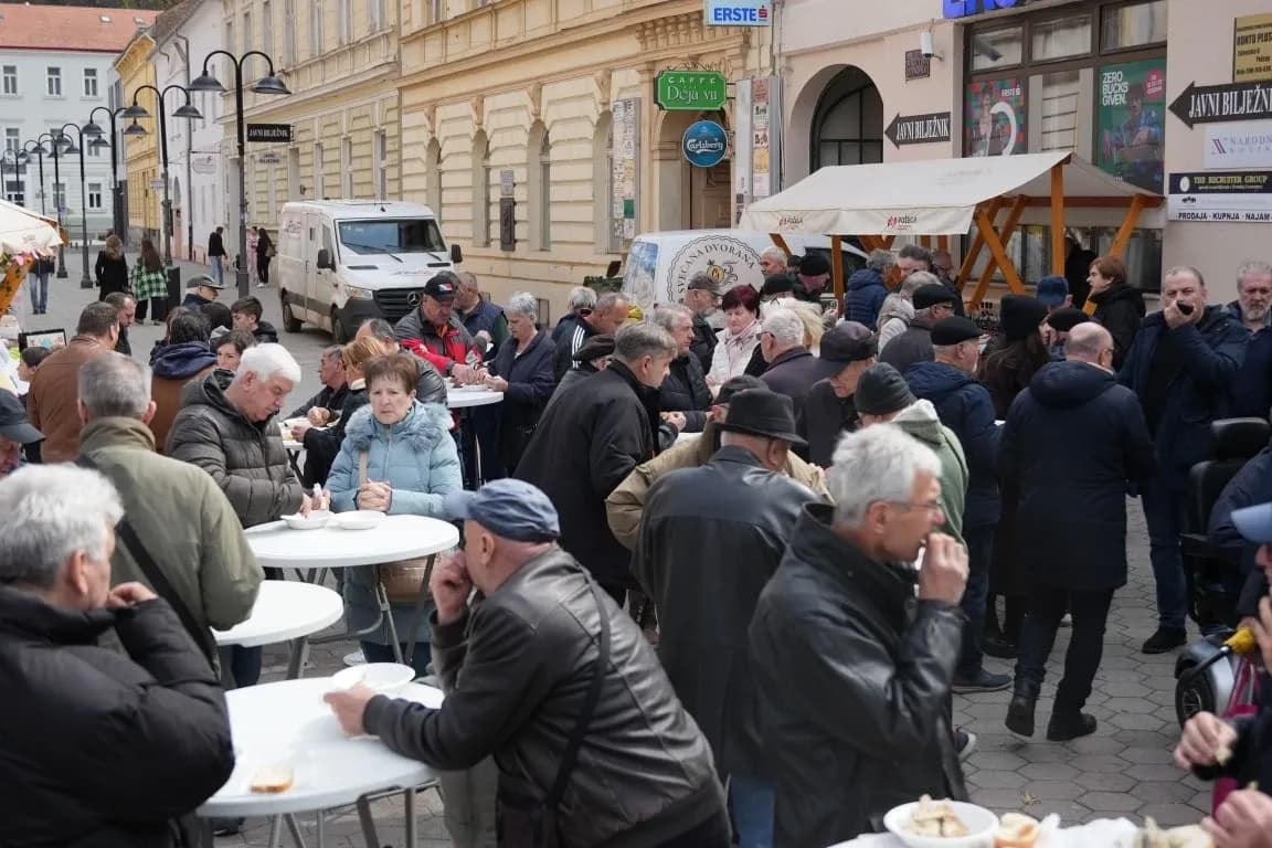 Poznata lica u podjeli girica na Veliki petak