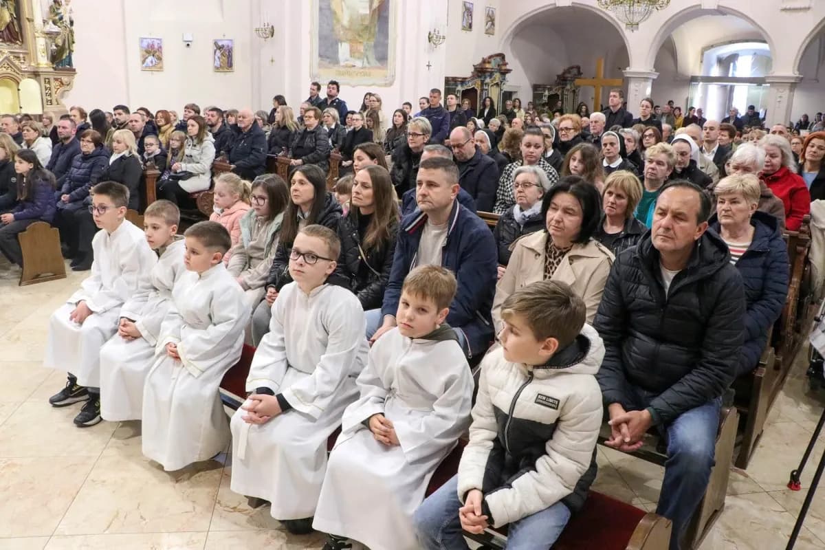 Obredi Muke Gospodnje u požeškoj Katedrali