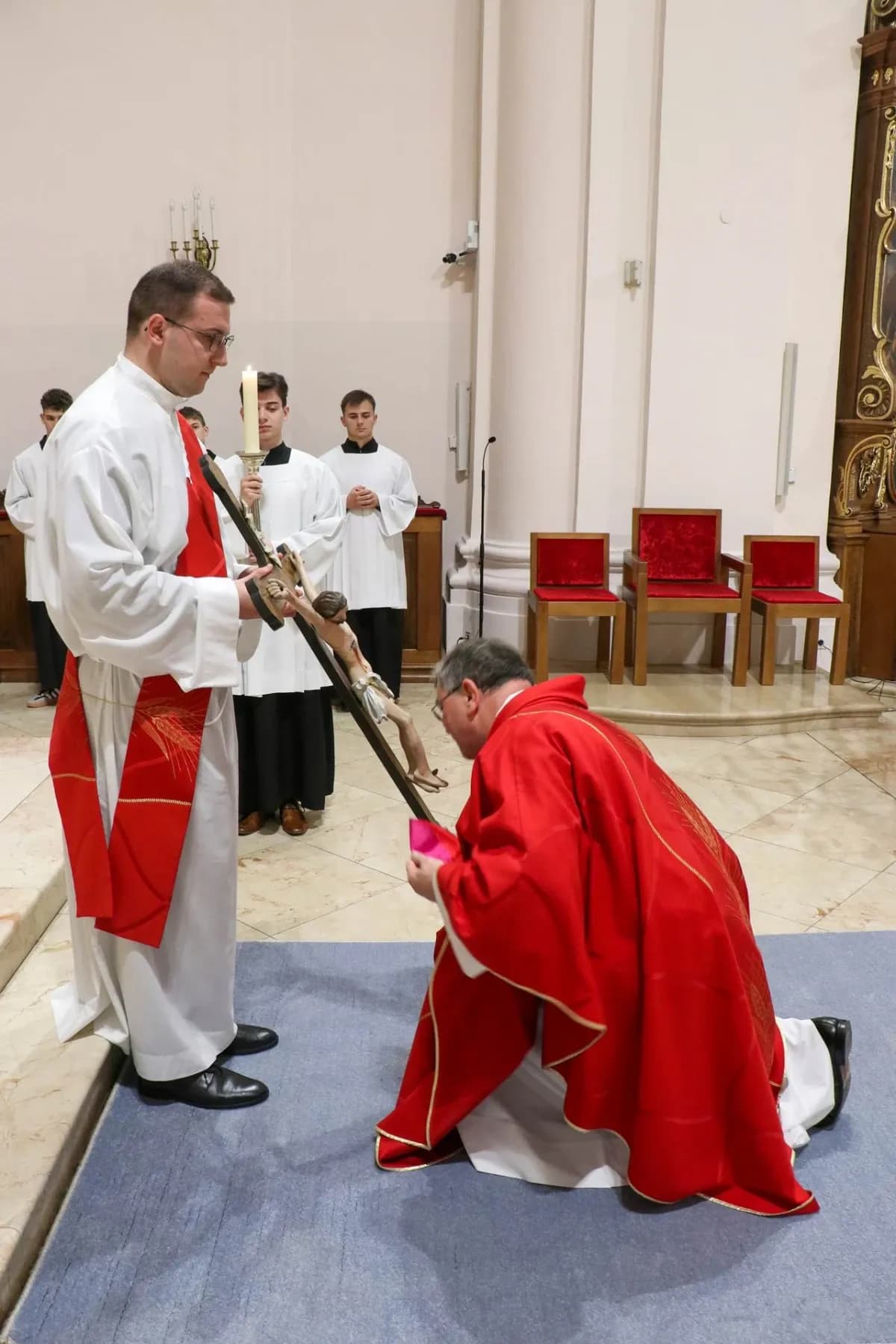 Obredi Muke Gospodnje u požeškoj Katedrali