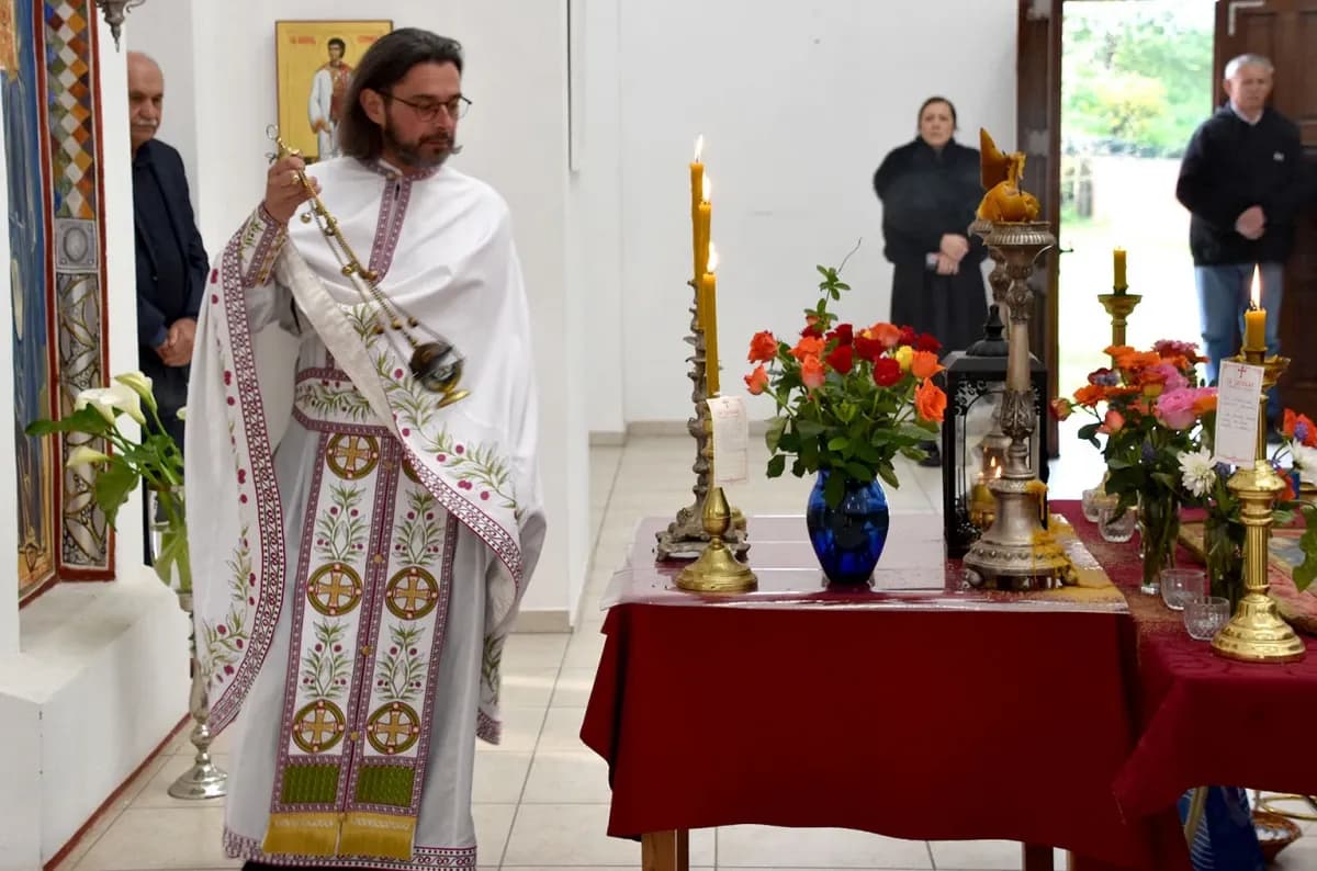 USKRSNA LITURGIJA U POŽEGI: Vjernici uz paroha Petrovića proslavili najveći kršćanski blagdan