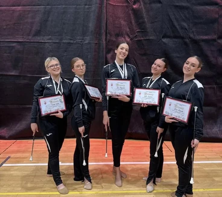 DRŽAVNO PRVENSTVO U MAŽORET PLESU: Uspješan nastup pleterničkih mažoretkinja osvajanjem šest medalja