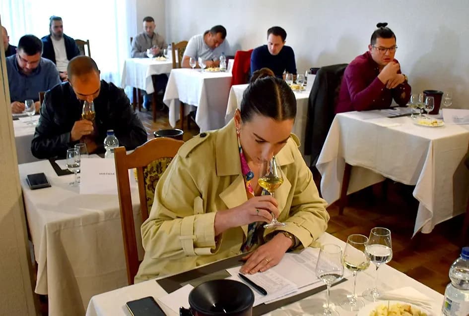UDRUGA VINO-KAP IZ KAPTOLA POZIVA VINARE DA DOSTAVE VINA ZA OCJENJIVANJE: Malo je vremena - krakjnji