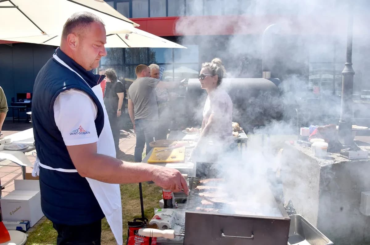 Požega mirisala na vrhunski grill: Održan Sajam roštilja uz svjetske priče iz Pariza i domaće majstore