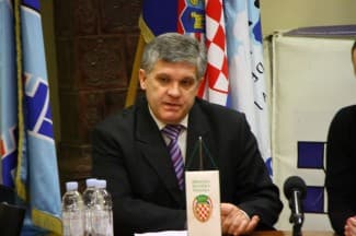Programske skupštine, pripreme za lokalne izbore, projekti i planovi…