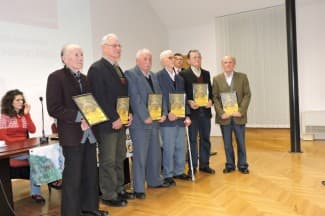 Prosjek starosti pčelara nekad je bio preko 60 godina, a danas je 40