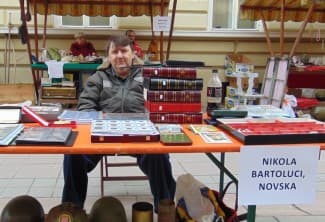 ¨Kao da su na izložbi. Svi gledaju, nitko ne kupuje¨