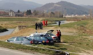 ¨Volim vas¨ - posljednji SMS prije utapanja nesretne djevojke (foto)