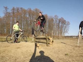 Mladi Jakšićani grade bike park, puno jeftiniji od požeškog