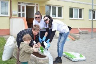 Kutjevčani u eko akciji: ¨Cilj nam je uljepšati centar i očistiti Riku od smeća¨ (foto)
