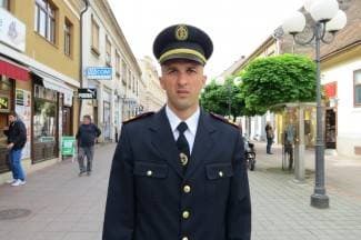 ¨Svaki vatrogasac mora držati do sebe. Najvažniji su disciplina, rad i vježba¨